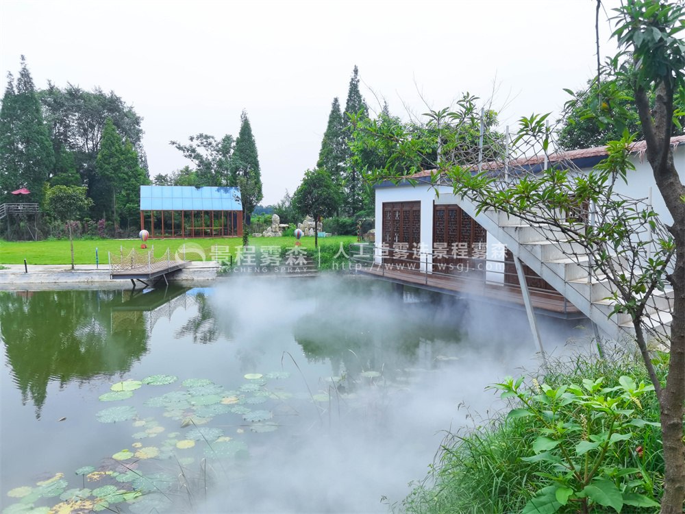 麥田青廬意境酒家農(nóng)家樂(lè)噴霧降溫